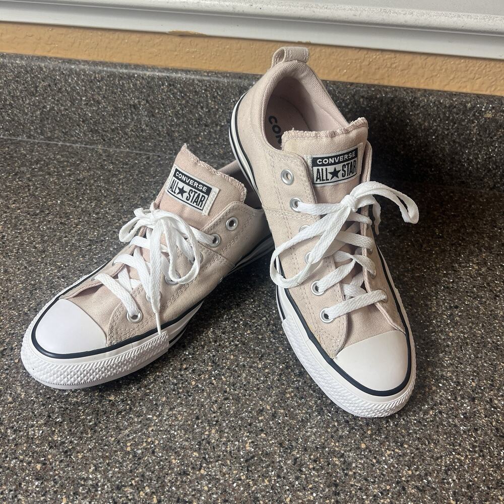 Converse All Star Women Sz 9 Pink Canvas Sneaker Skate Lace Up Low Padded Tongue - Picture 2 of 11
